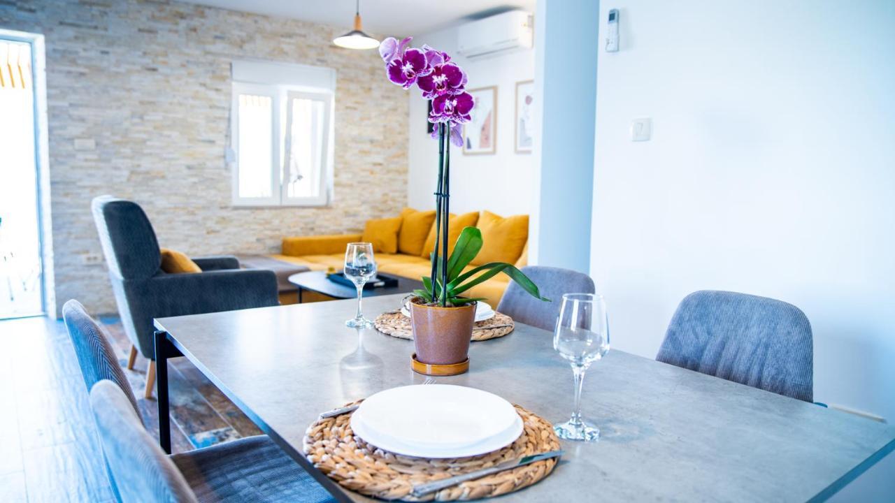 Family House Bjelila Villa Tivat Kültér fotó