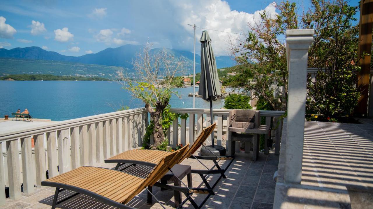 Family House Bjelila Villa Tivat Kültér fotó